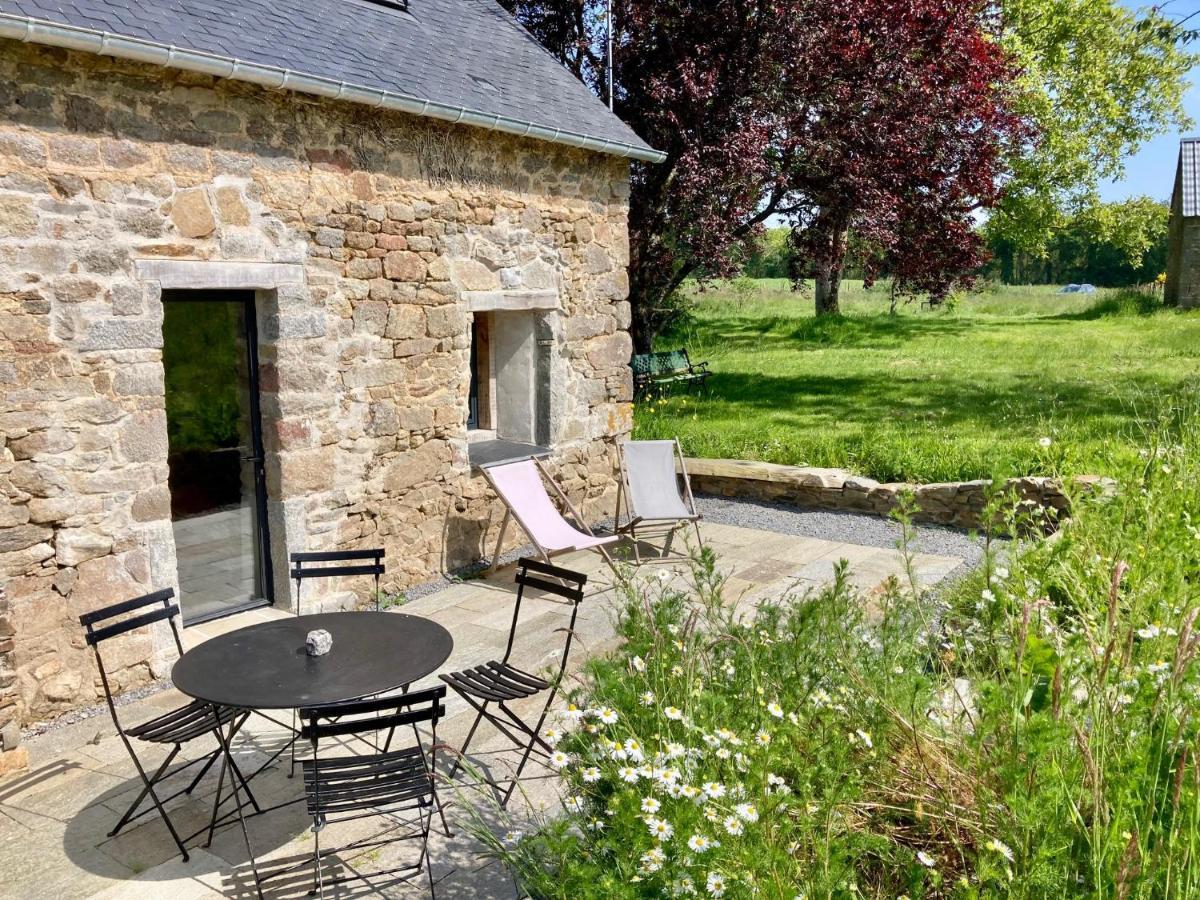 Le Nid De La Breizhidence Villa Combourg Exterior photo